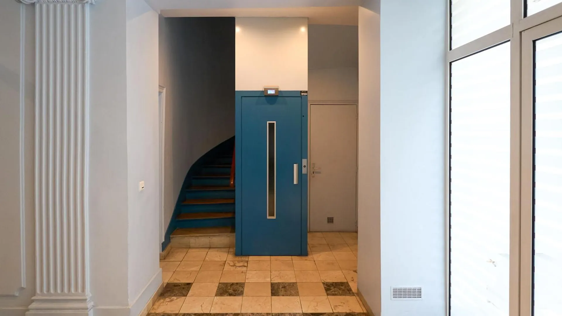 Luxury Apartment Les Champs-Elysees Parigi