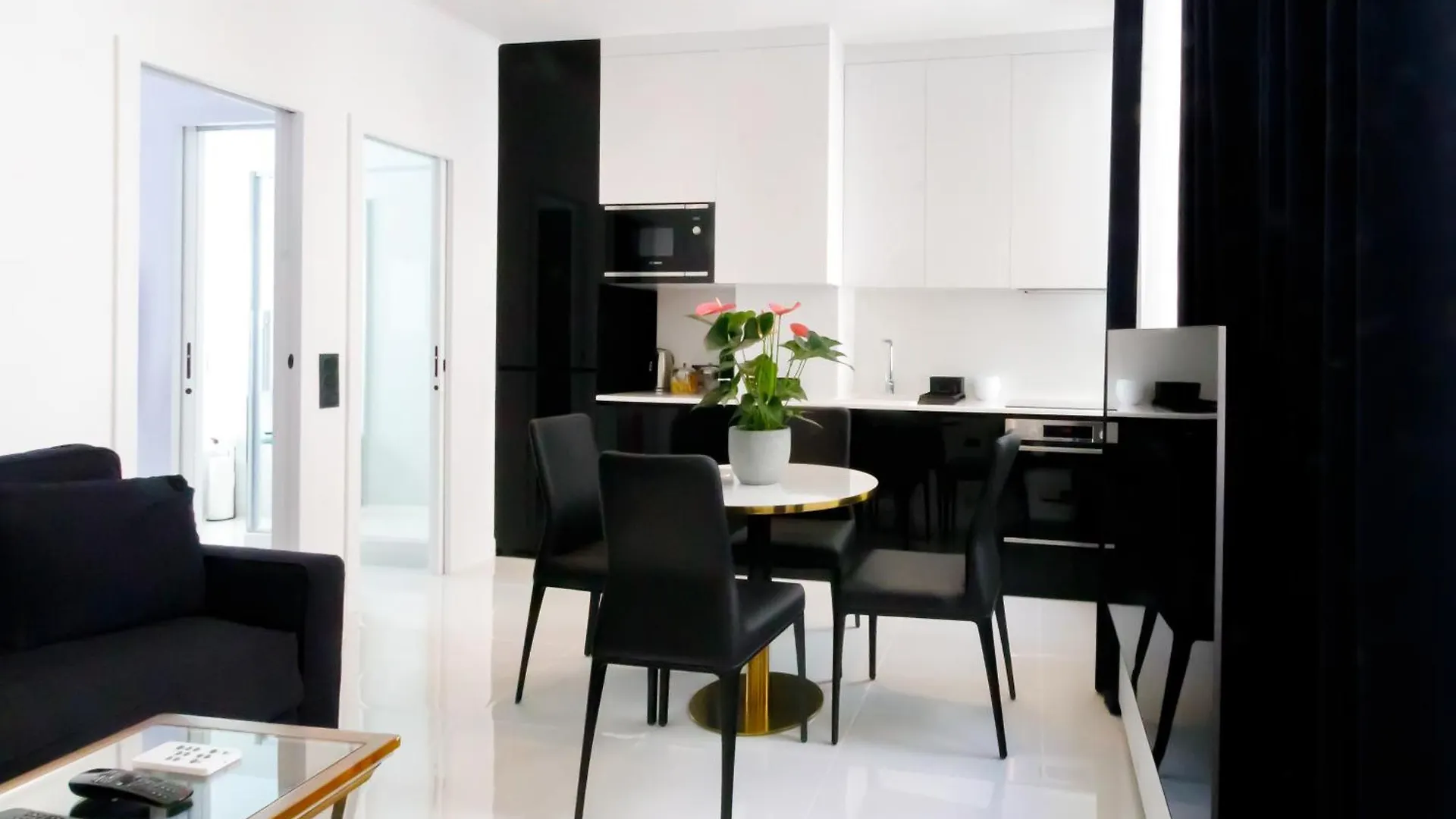 Luxury Apartment Les Champs-Elysees Parigi