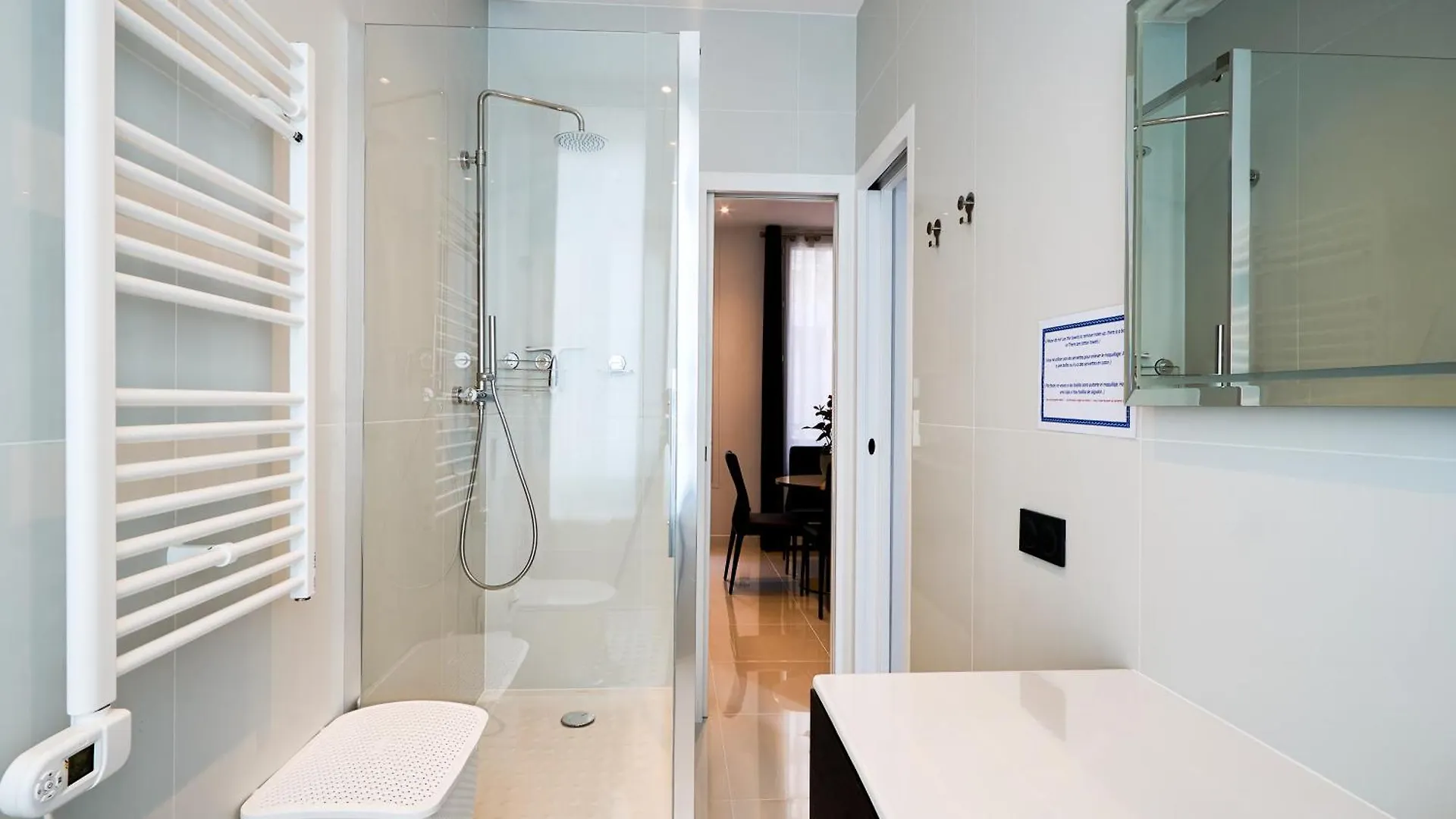 Luxury Apartment Les Champs-Elysees Parigi 0*,  Francia